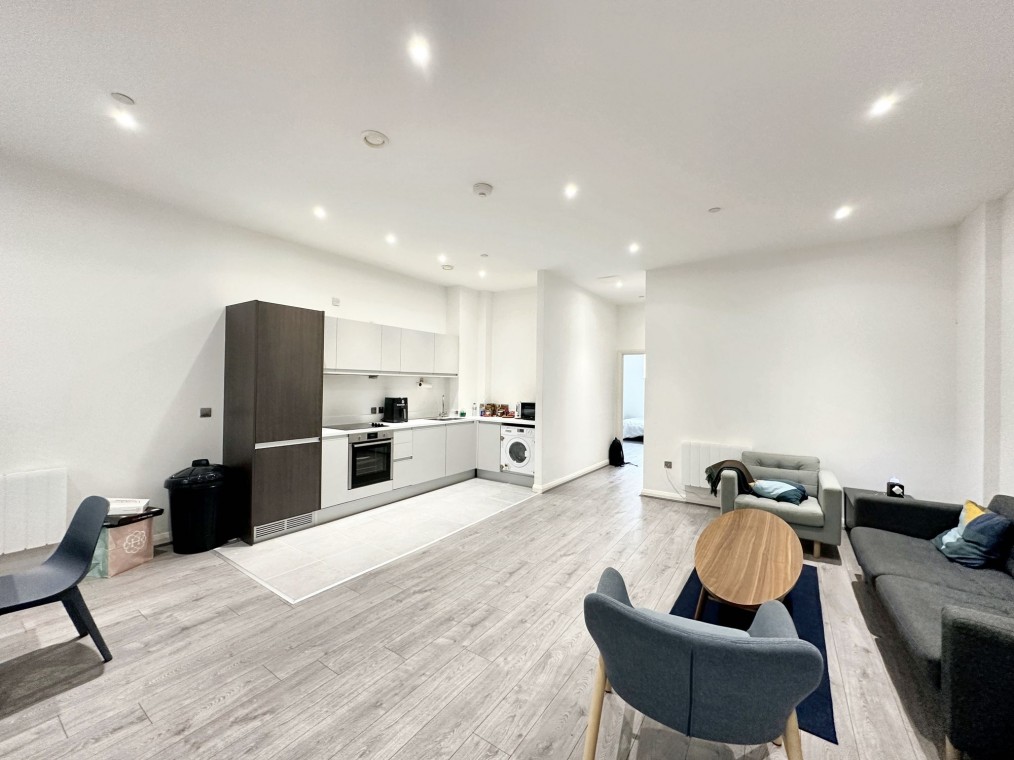 Corporation Street, The Co-Operative, CV1