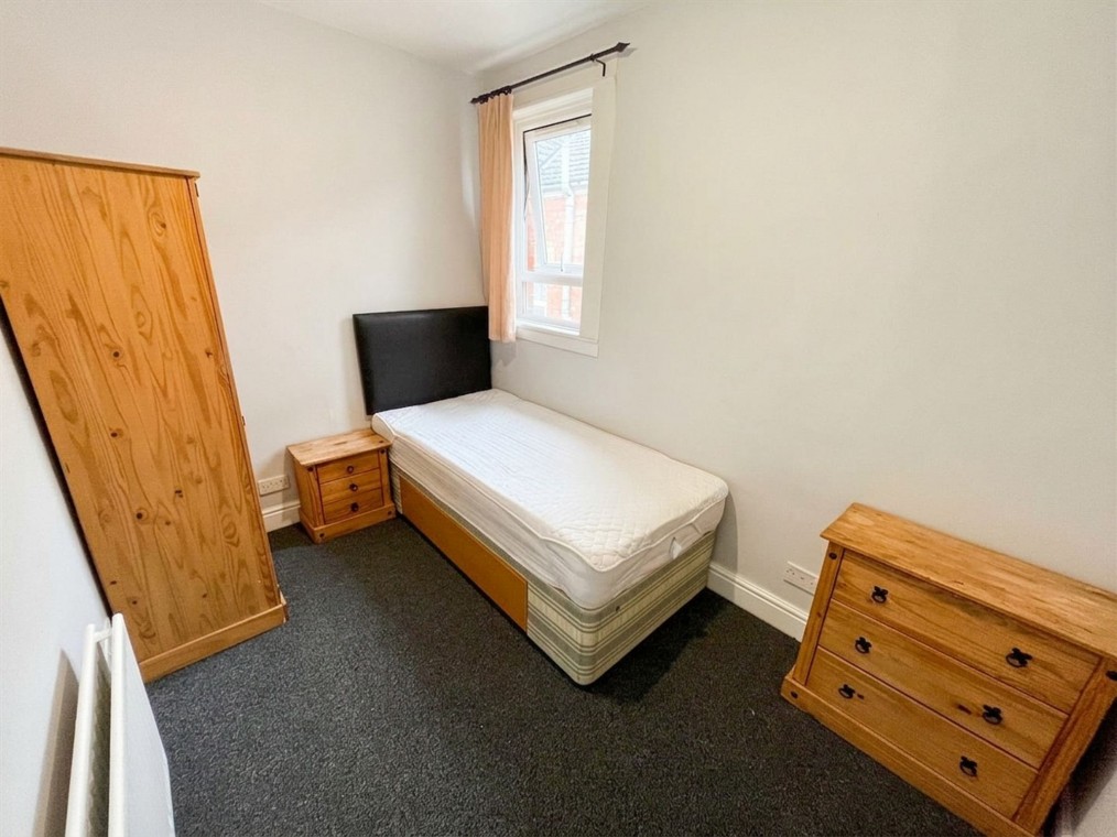 Bath Street, Rugby, CV21