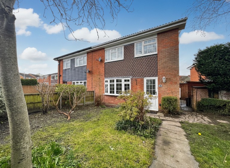 Shenstone Drive, Balsall Common, CV7