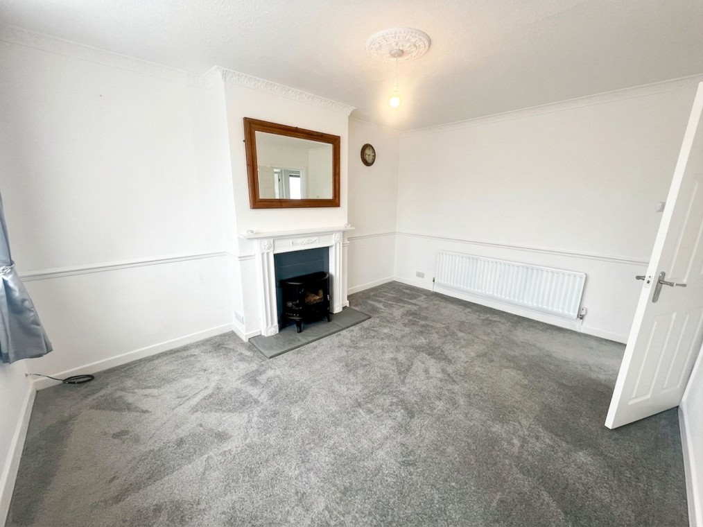 Dillam Close, Longford, CV6