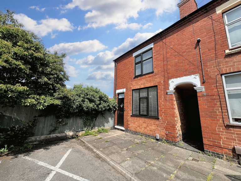 Earl Street, Bedworth, CV12