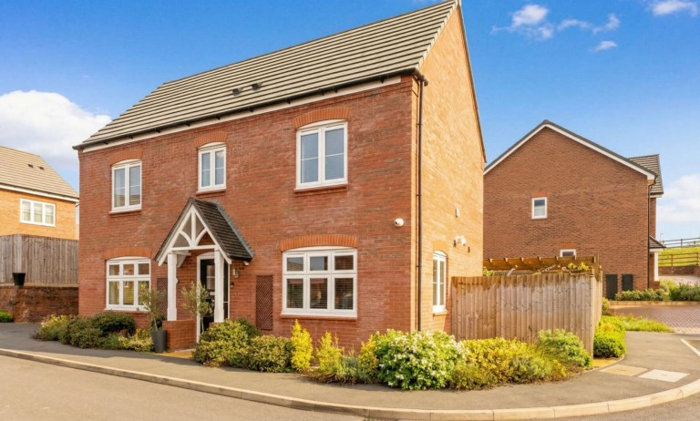 Gowling Close, Radford Semele, CV31