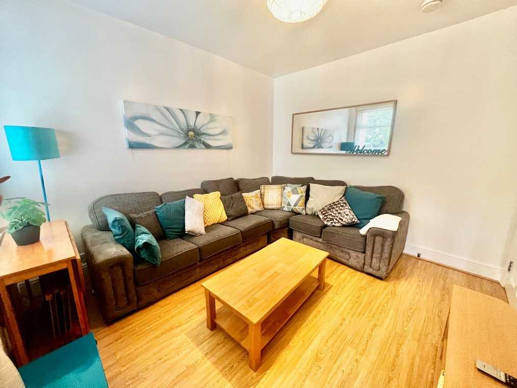 82 Sir Thomas Whites Road, Coventry, CV5