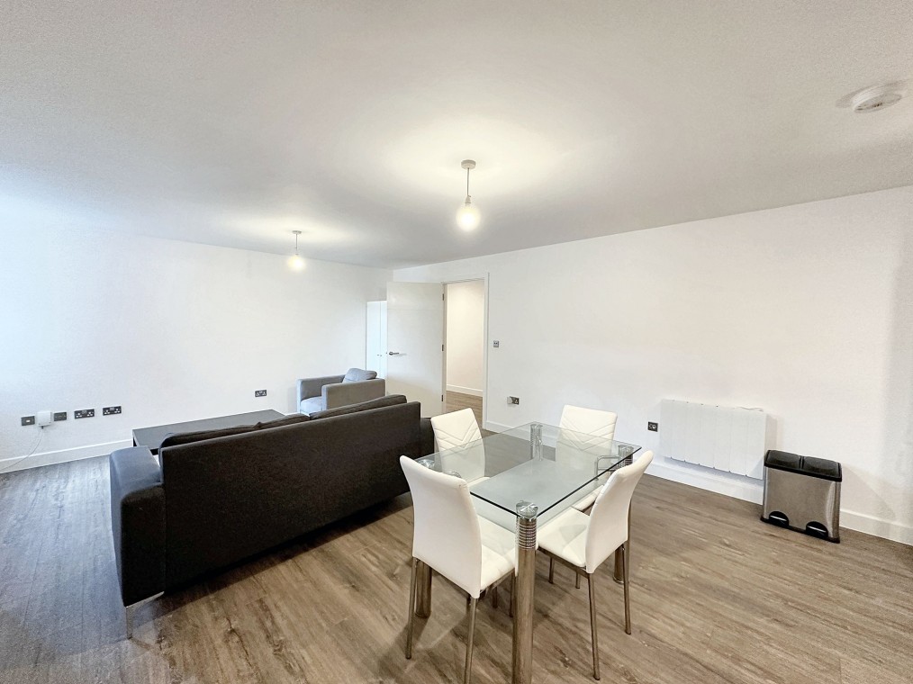 Queens Road, Queens House, CV1