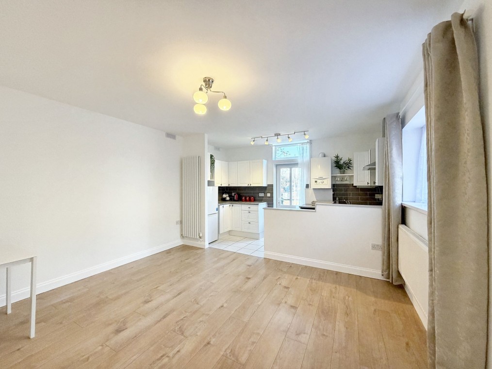 Leamington Road, Stivichall Manor, CV3