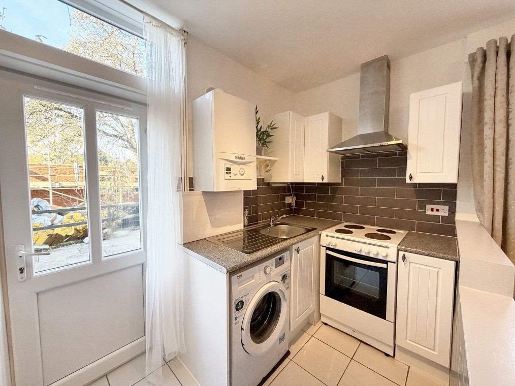 Leamington Road, Stivichall Manor, CV3