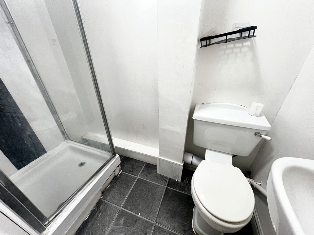 90 Strathmore Avenue, Coventry, CV1