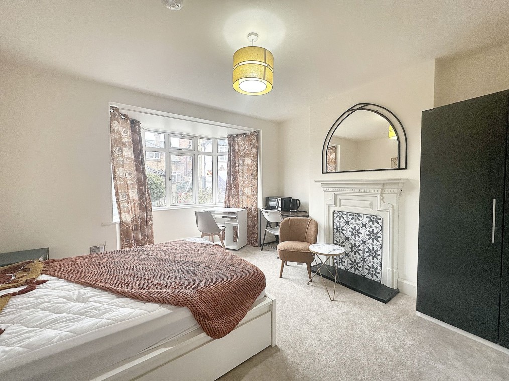 4 Elsee Road, Rugby, CV21