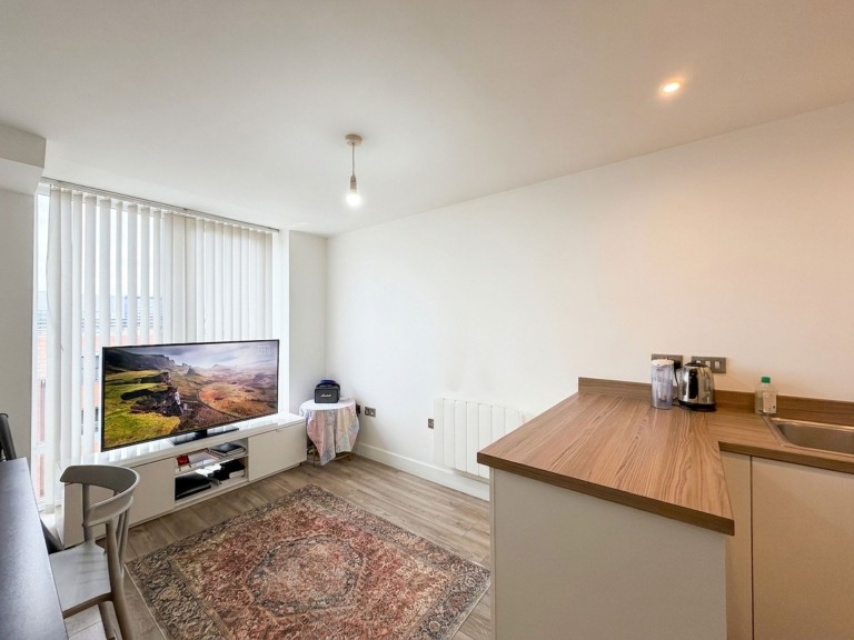 Queens Road, Queens House, CV1