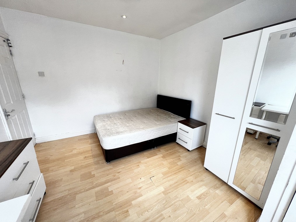 90 Strathmore Avenue, Coventry, CV1