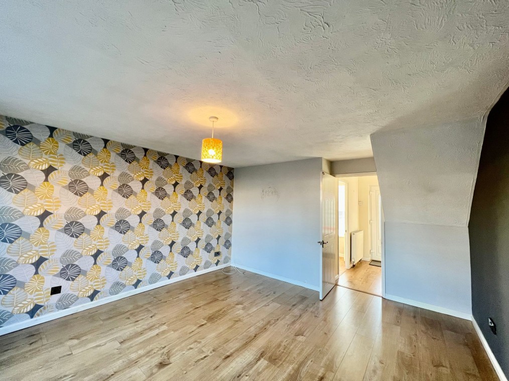 Hawksworth Drive, Coventry, CV1