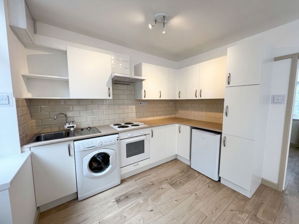 Leamington Road, Stivichall Manor, CV3