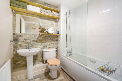 London, Walthamstow