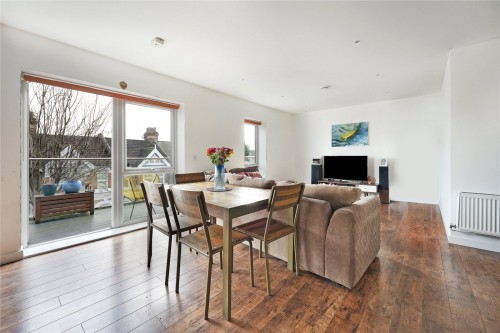 Hainault Road, Leytonstone, London