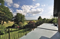 Timber Lodge, Charing Hill