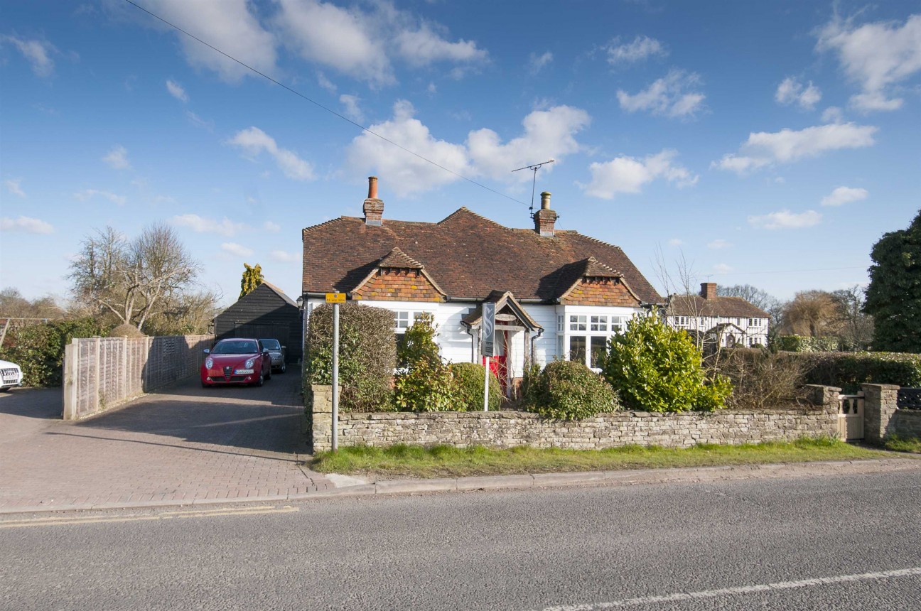 Cherry Holt, Smarden Bell Road, Smarden