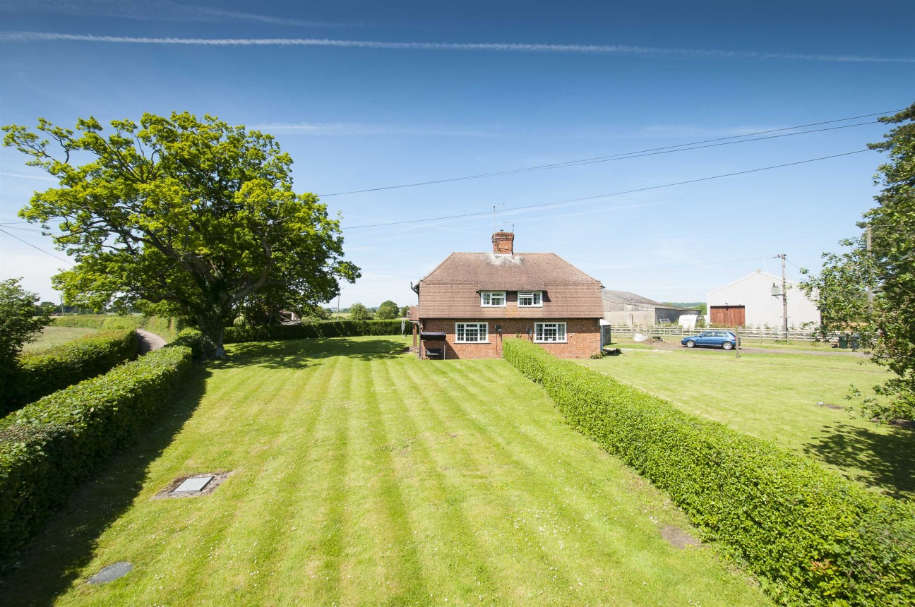 Barnfield Cottages, Barnfield Road, Ashford