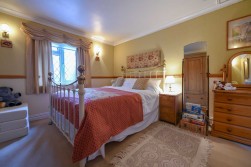 Gladstone Cottage, Egerton Road, Ashford