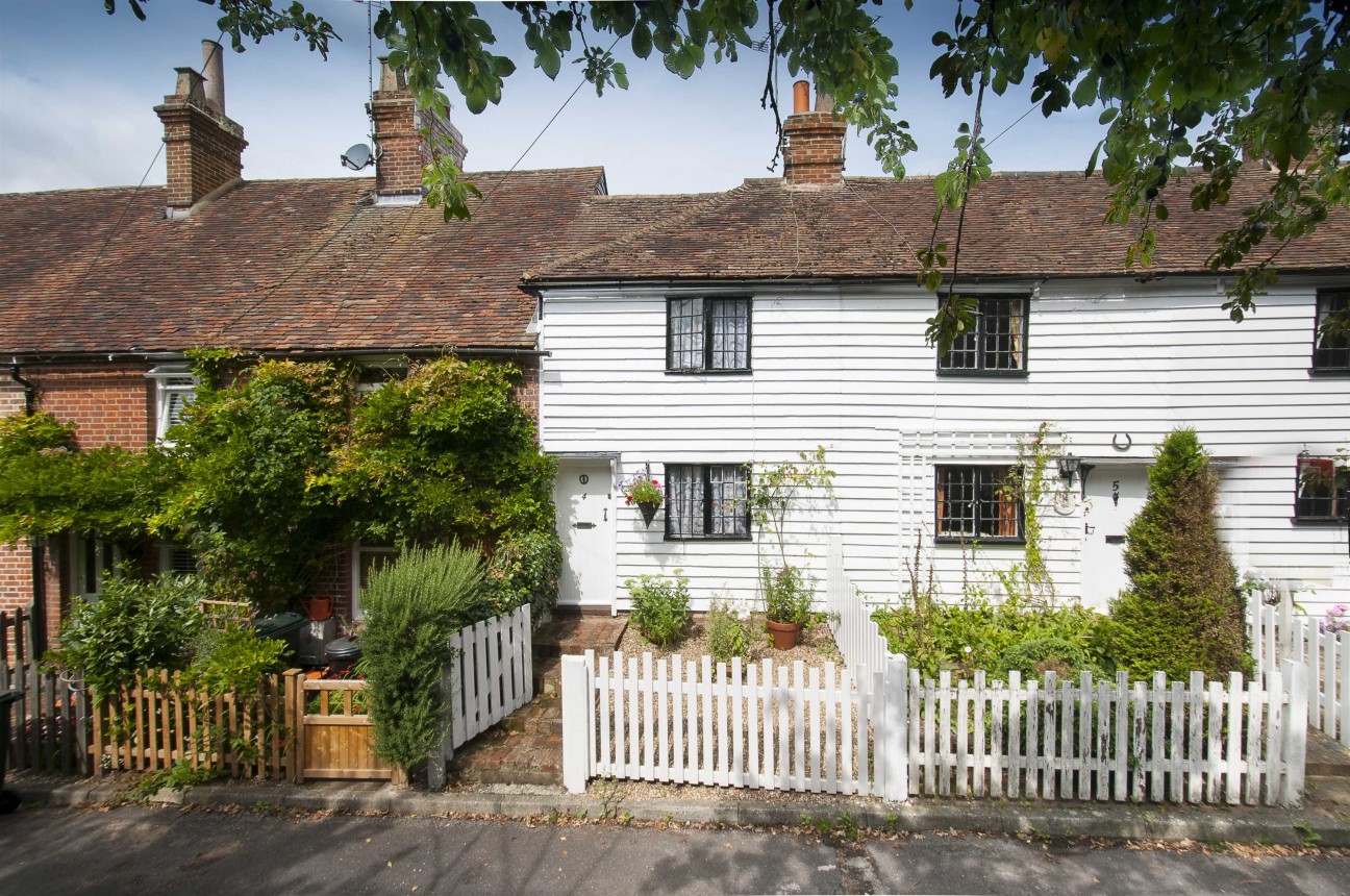 Westwell Lane, Hothfield