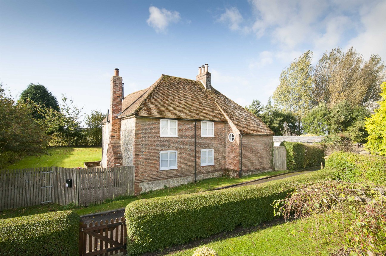 Jennings Farm Cottage, Charing Road, Pluckley
