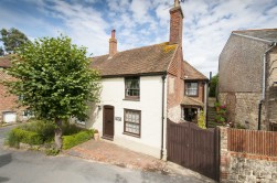 Harvest Bank House, Lenham Heath Road, Sandway