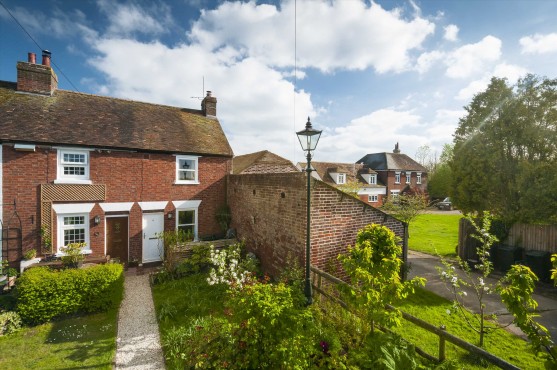 Leacon Farm Cottage, Charing