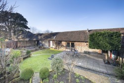 Chart Court Stables, Pluckley Road, Little Chart