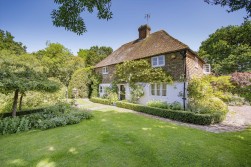 Offen Farm, Headcorn Road, Grafty Green