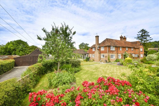 Wrens Nest, Headcorn Road, Grafty Green