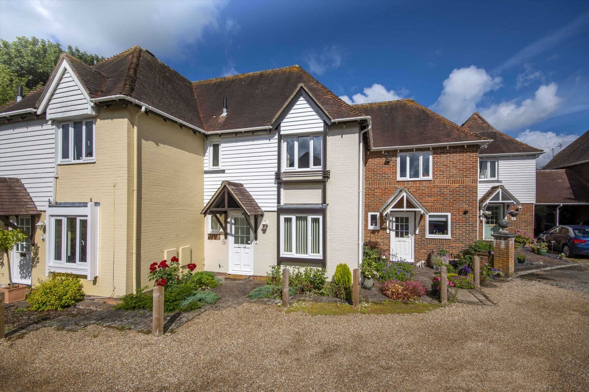 Monks Walk, Charing Saddlers