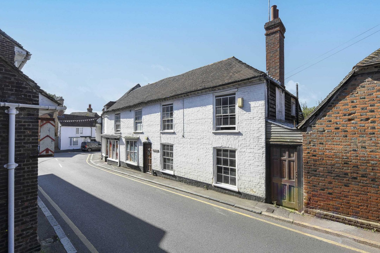 Ledbury House, School Road, Charing