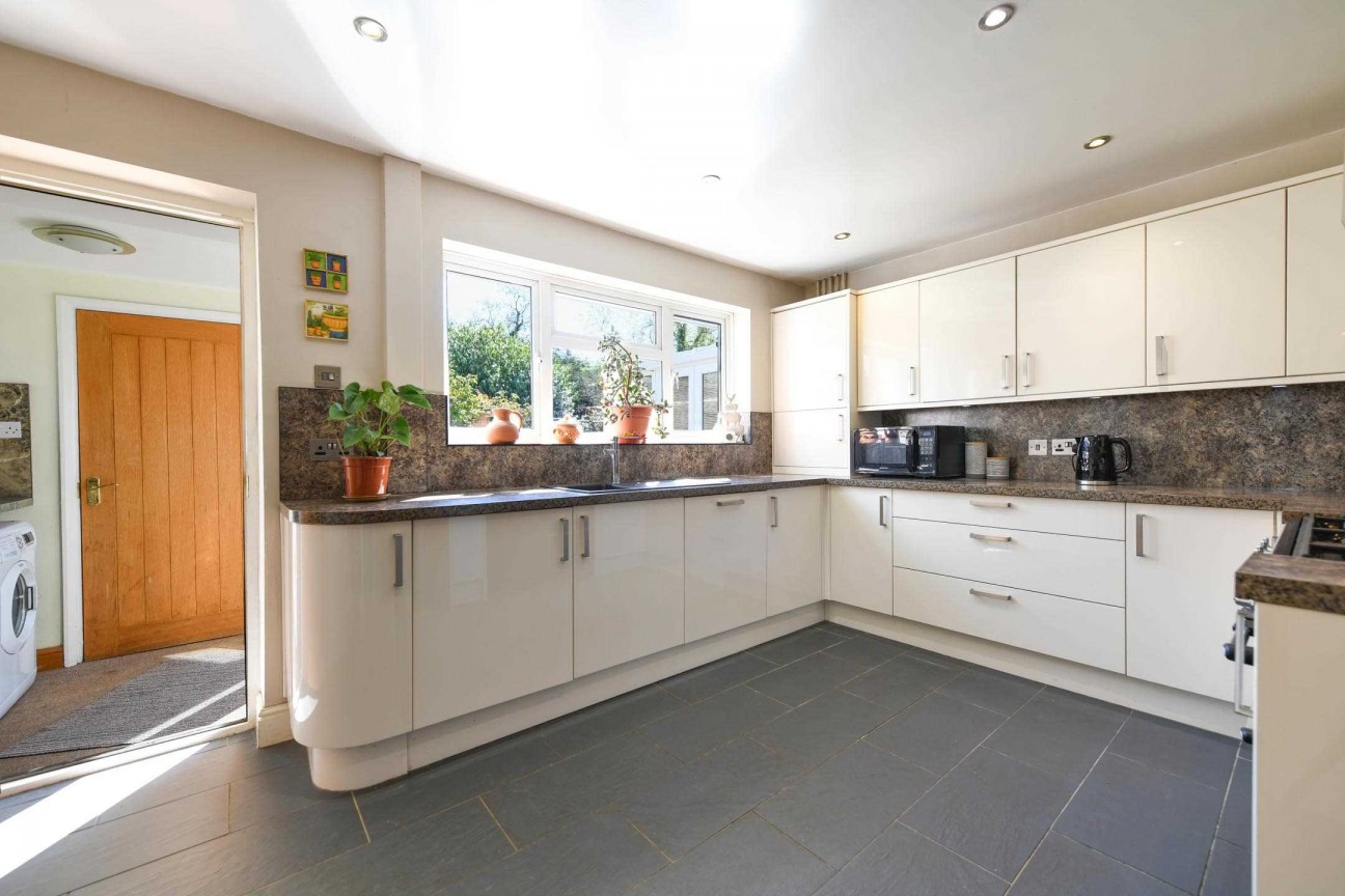 Setl, Station Road, Pluckley