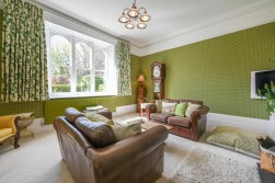 Grove House, Pluckley