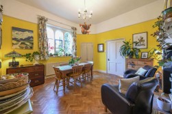 Grove House, Pluckley