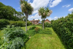 Mill Pond Cottages, Malmains Road, Pluckley