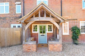 Pett Farmhouse, Pett Lane, Ashford
