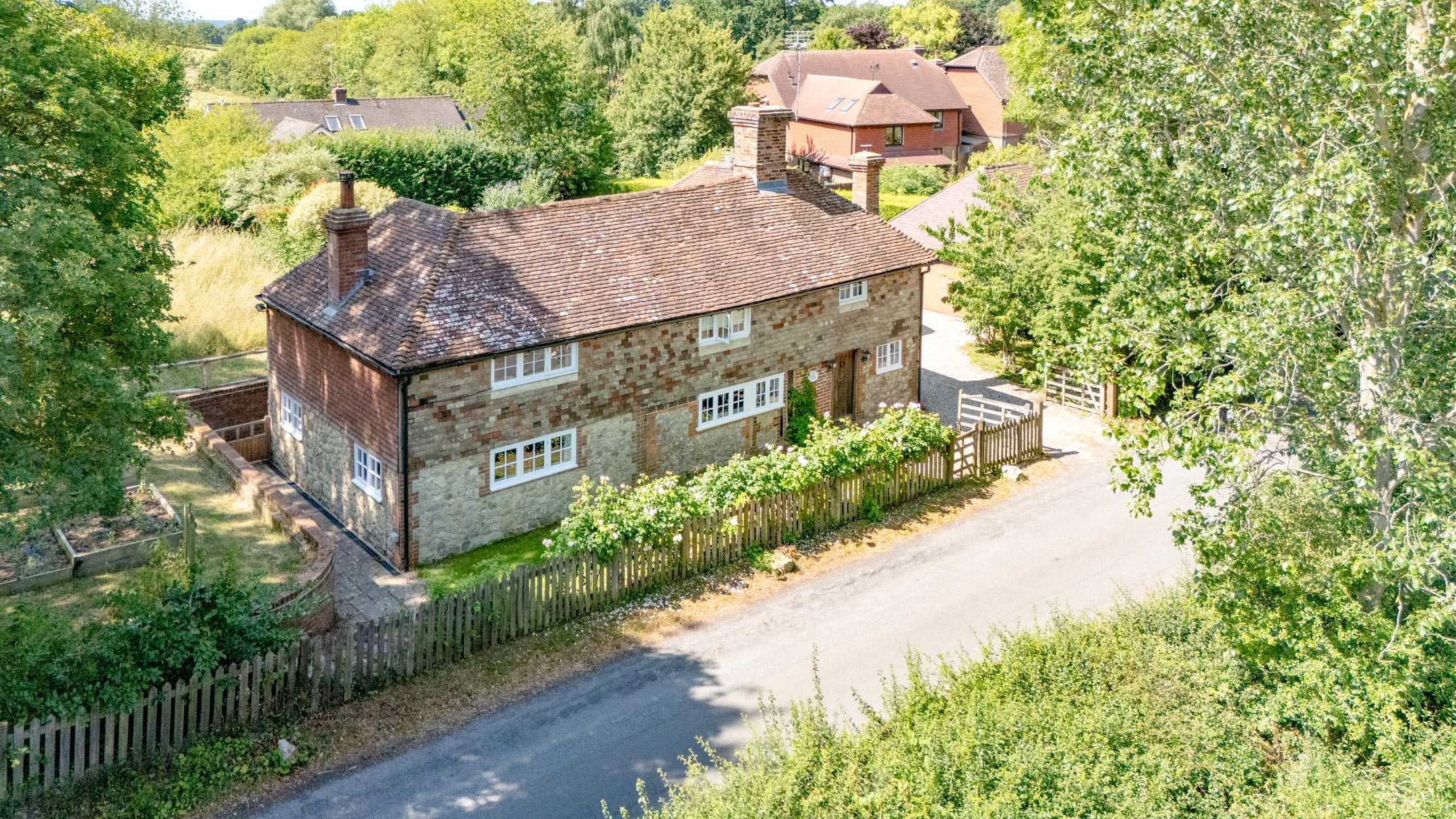 Snagsmount, Lambden Road, Pluckley