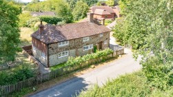 Snagsmount, Lambden Road, Pluckley