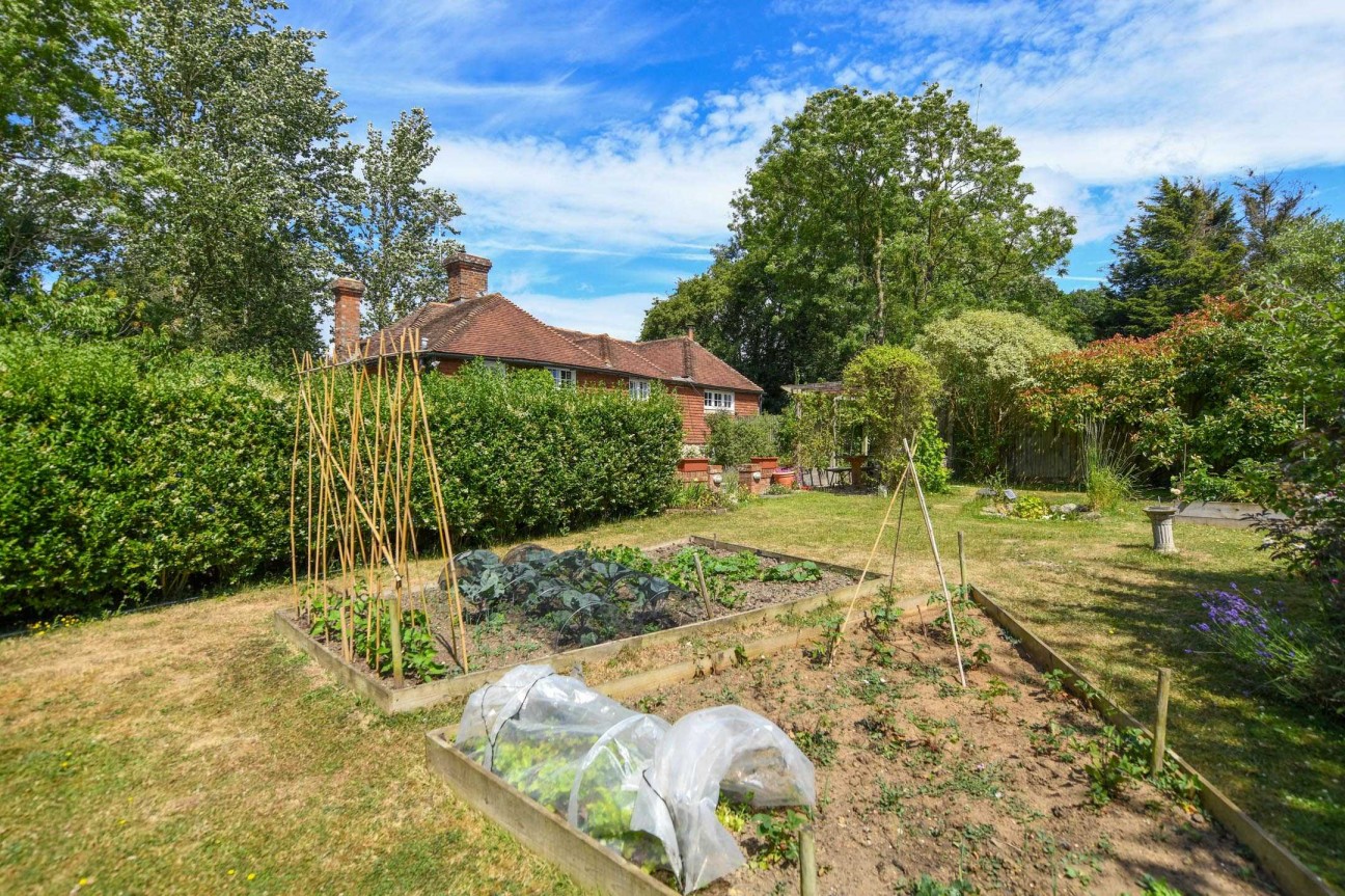 Snagsmount, Lambden Road, Pluckley