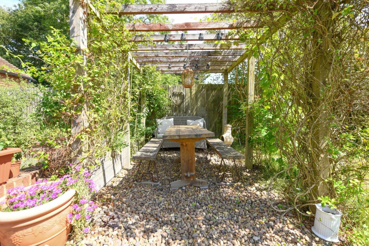 Snagsmount, Lambden Road, Pluckley