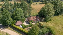 Snagsmount, Lambden Road, Pluckley