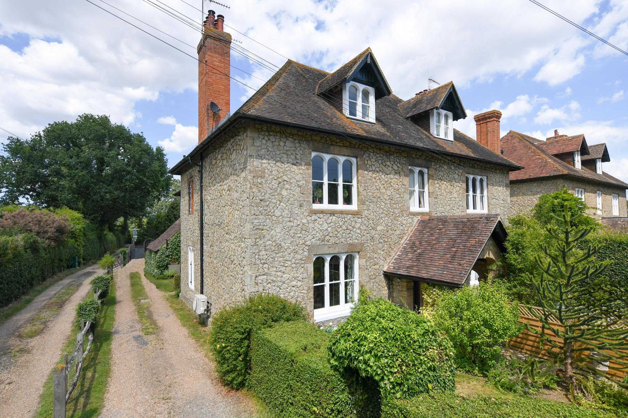 The Grove, Pluckley