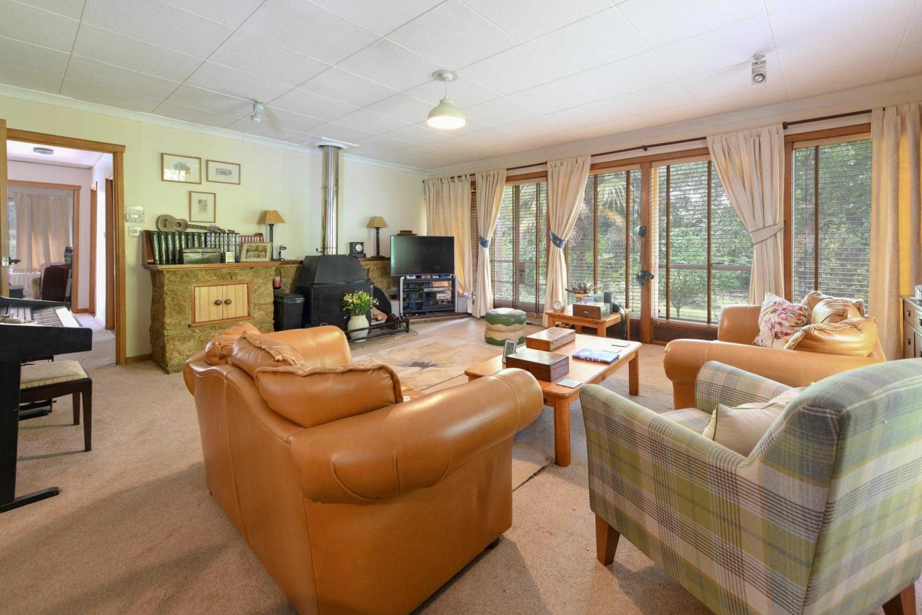 Cedaracre, Smarden Road, Pluckley