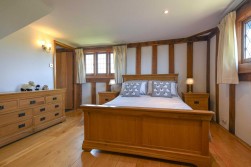 Kennelling House, Kennelling Road, Stalisfield