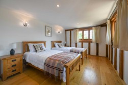 Kennelling House, Kennelling Road, Stalisfield