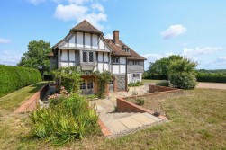 Kennelling House, Kennelling Road, Stalisfield