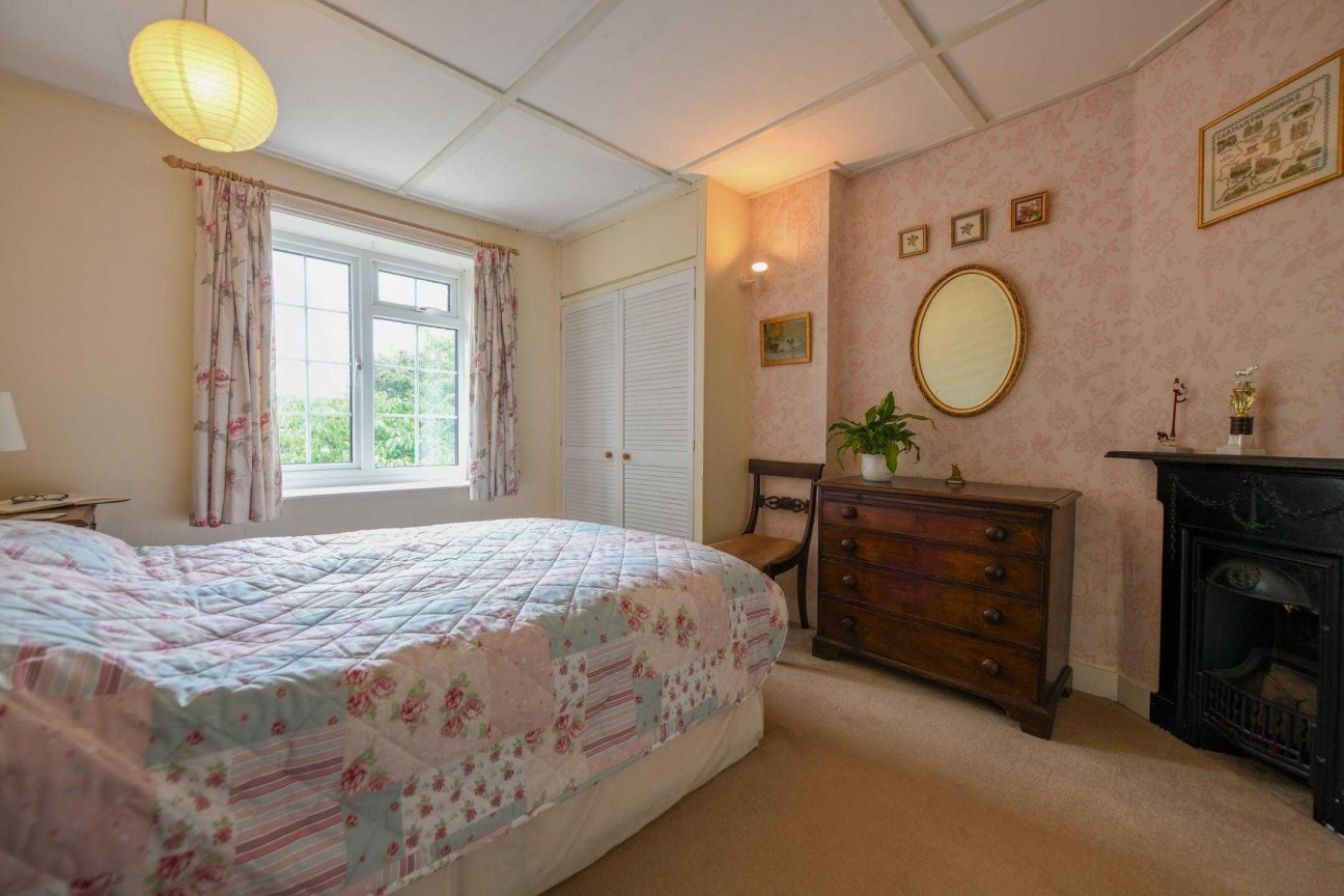 Bolton Farmhouse, Rose Lane, Lenham Heath