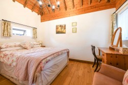 Bolton Farmhouse, Rose Lane, Lenham Heath