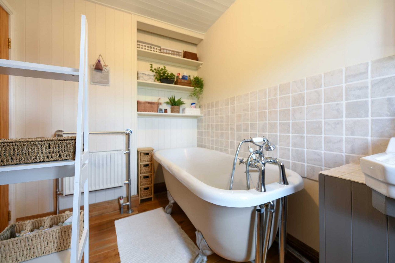 Munday Bois Cottages, Greenhill Lane, Egerton