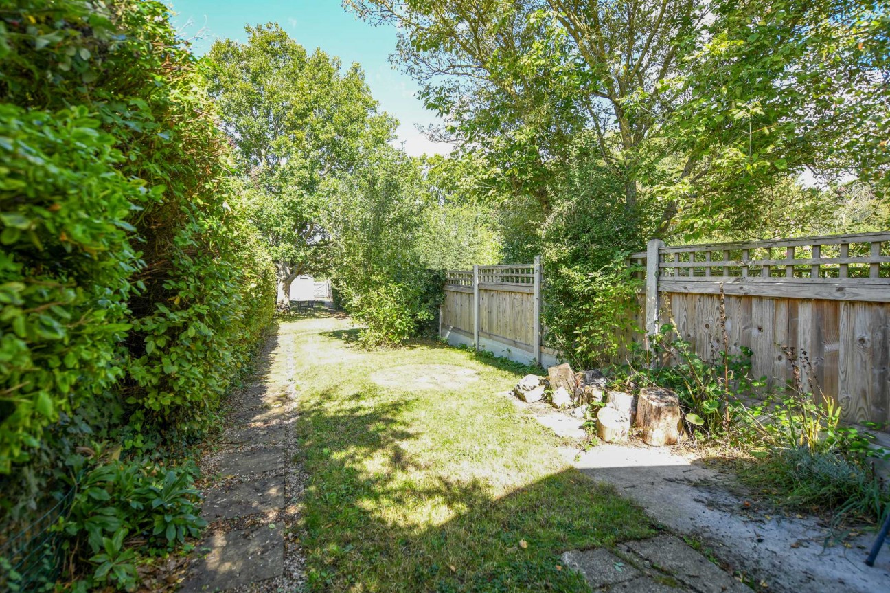 Munday Bois Cottages, Greenhill Lane, Egerton